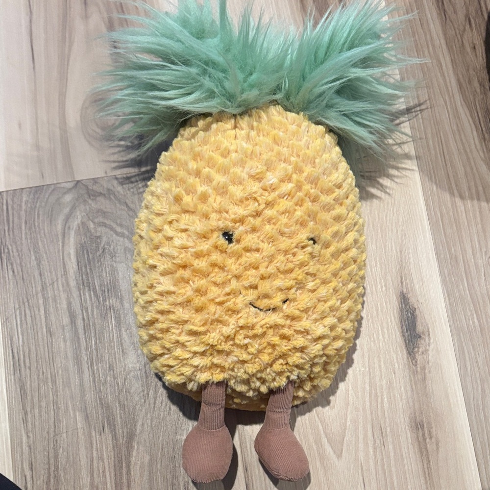 NWOT Jellycat Pineapple